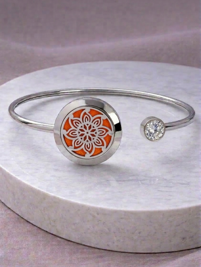 Floral Harmony Diffuser Bangle