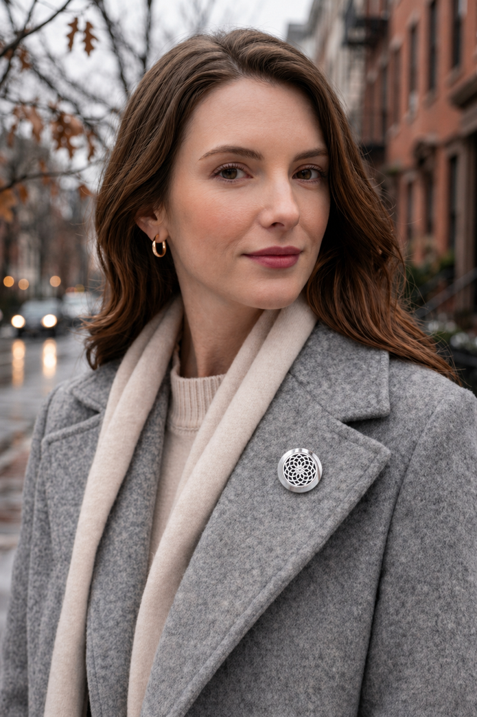 Solara Bloom Diffuser Brooch – 20mm Statement Size
